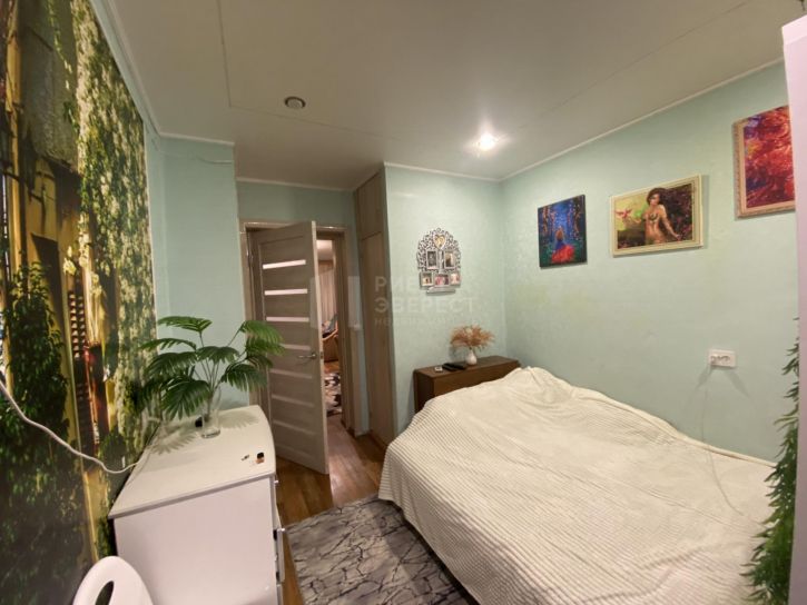 3-комн квартира Ложевая ул., 141