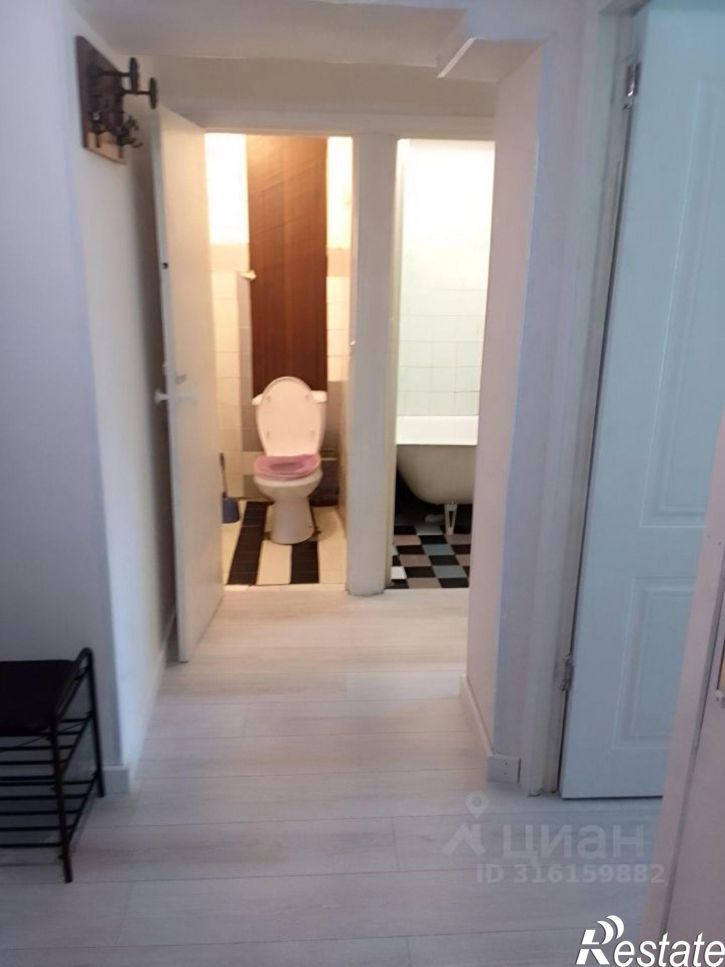 2-комн квартира Новомосковская улица, 1,  д. 1