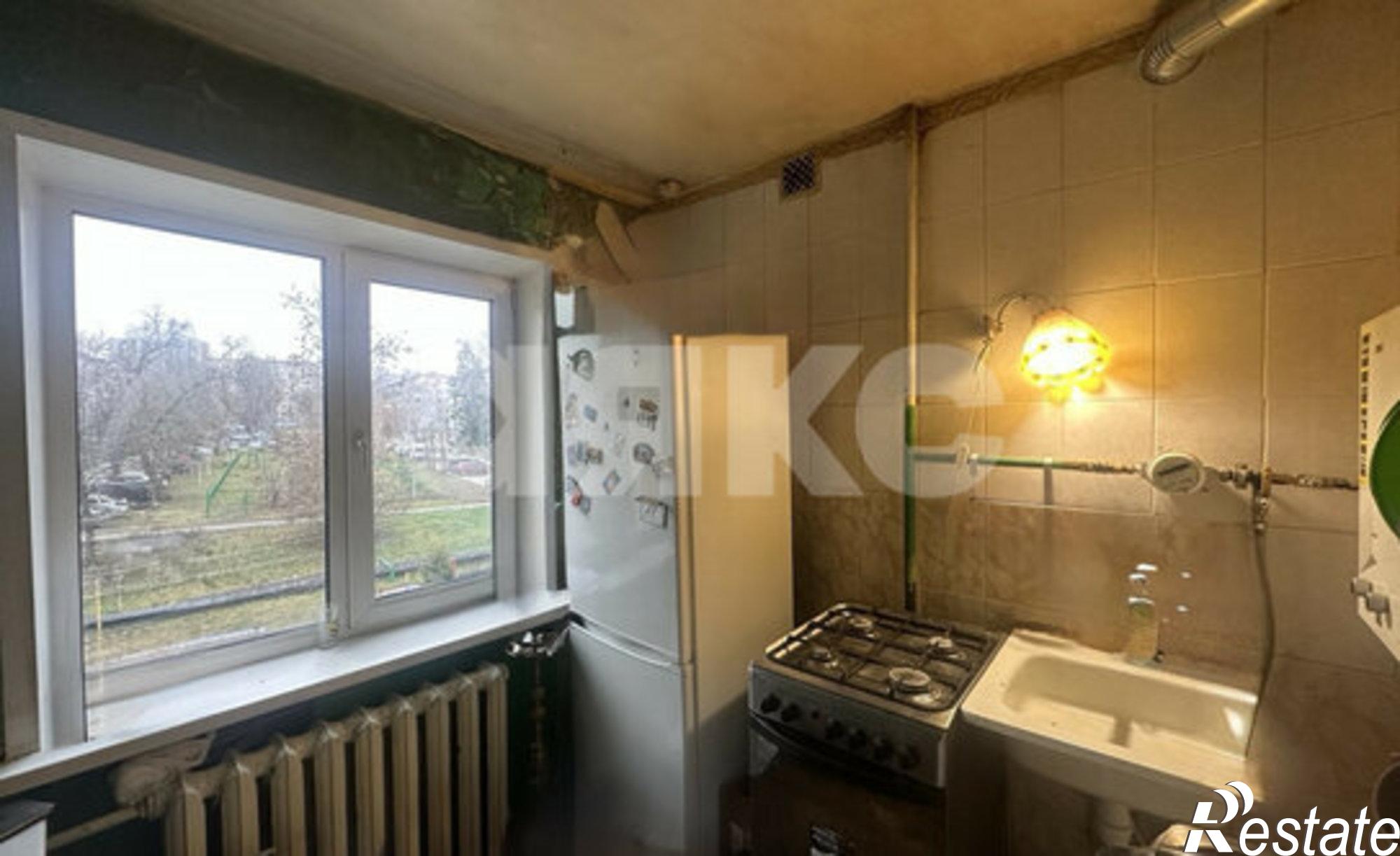 Купить квартиру за 3 000 000 рублей на Новомосковская улица, 19