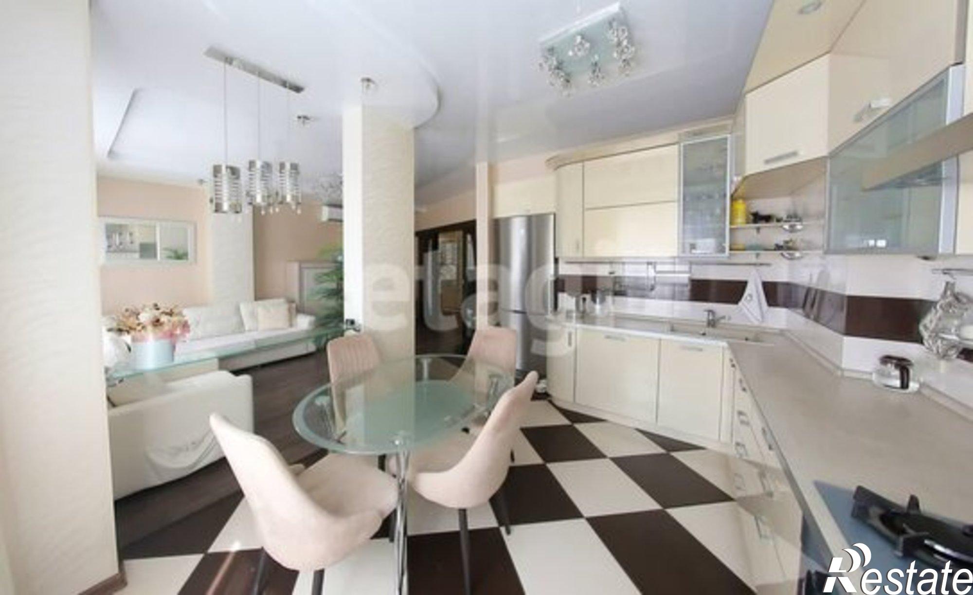 Купить квартиру за 17 490 000 рублей на улица Революции, 21