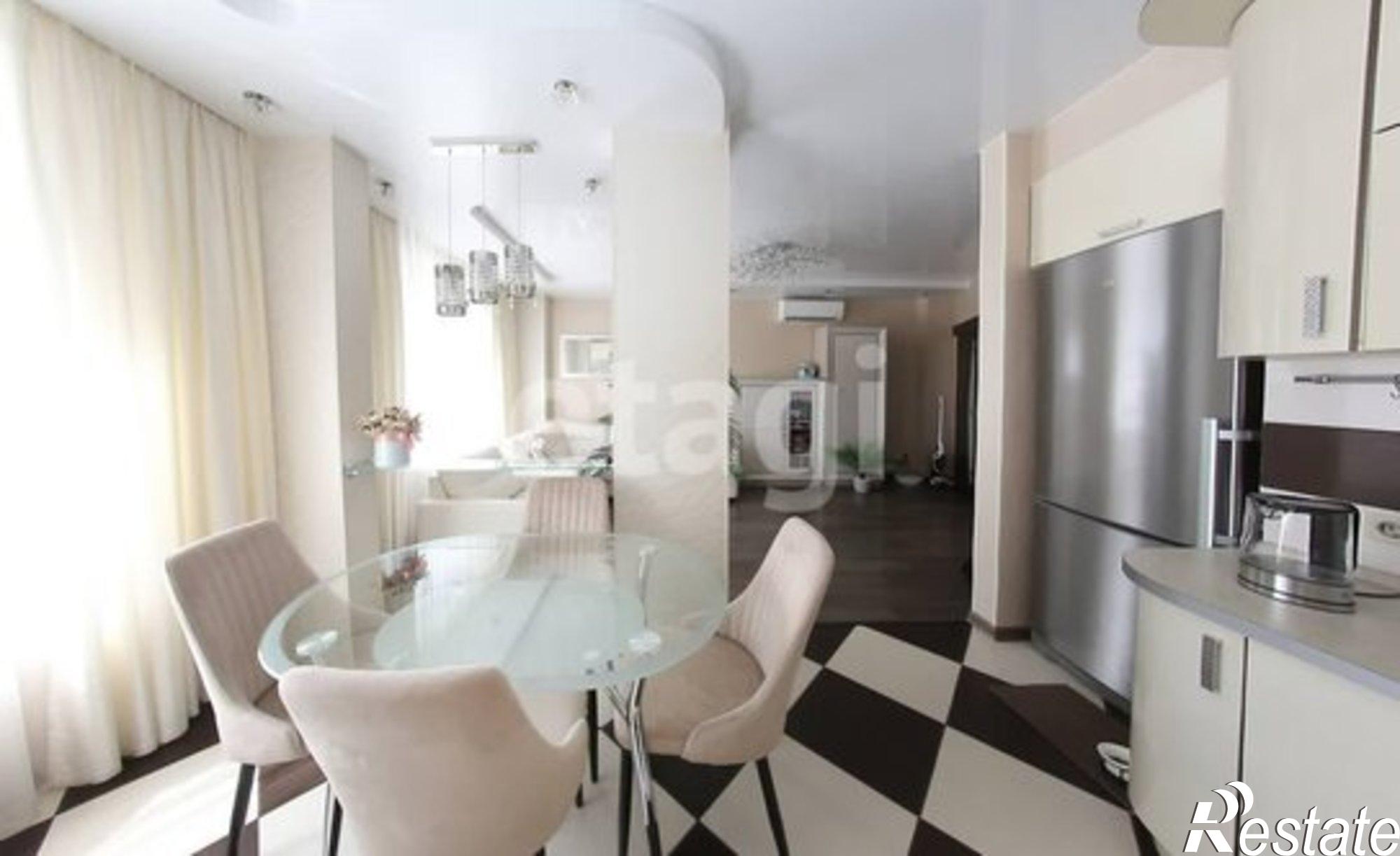 Купить квартиру за 17 490 000 рублей на улица Революции, 21