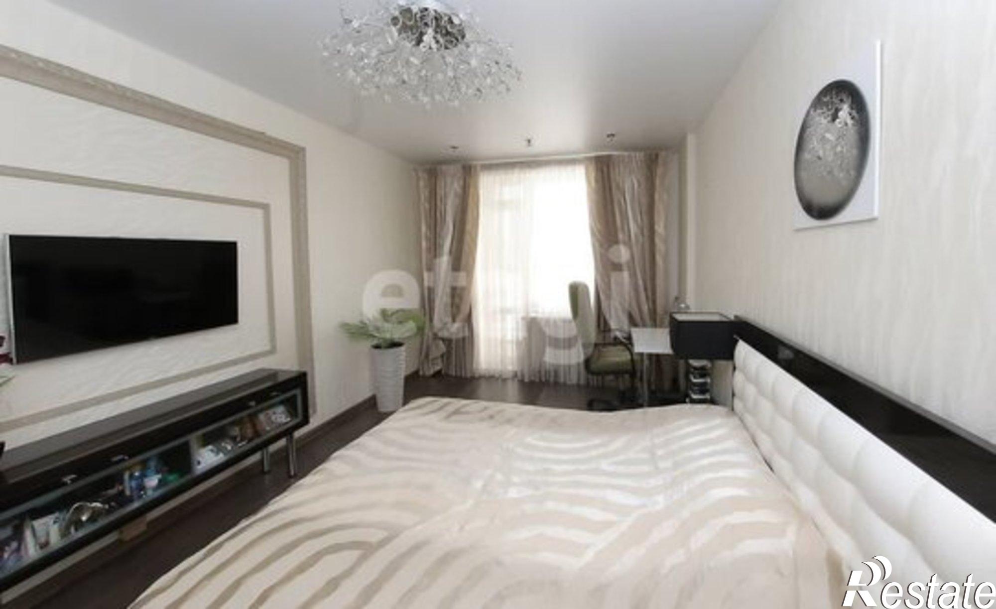 Купить квартиру за 17 490 000 рублей на улица Революции, 21