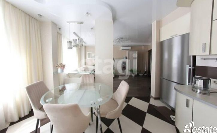 3-комн квартира улица Революции, 21,  д. 21