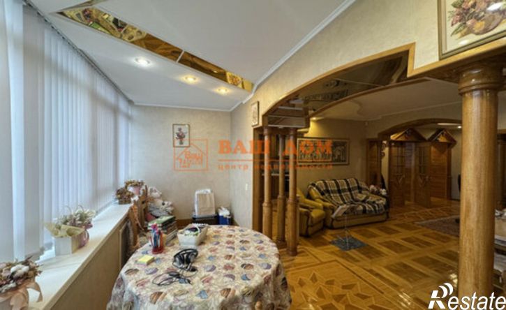 3-комн квартира ул Революции, 15,  д. 15