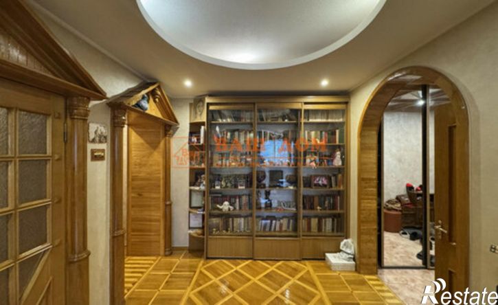 3-комн квартира ул Революции, 15,  д. 15