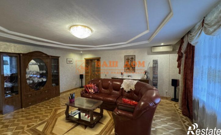 3-комн квартира ул Революции, 15,  д. 15