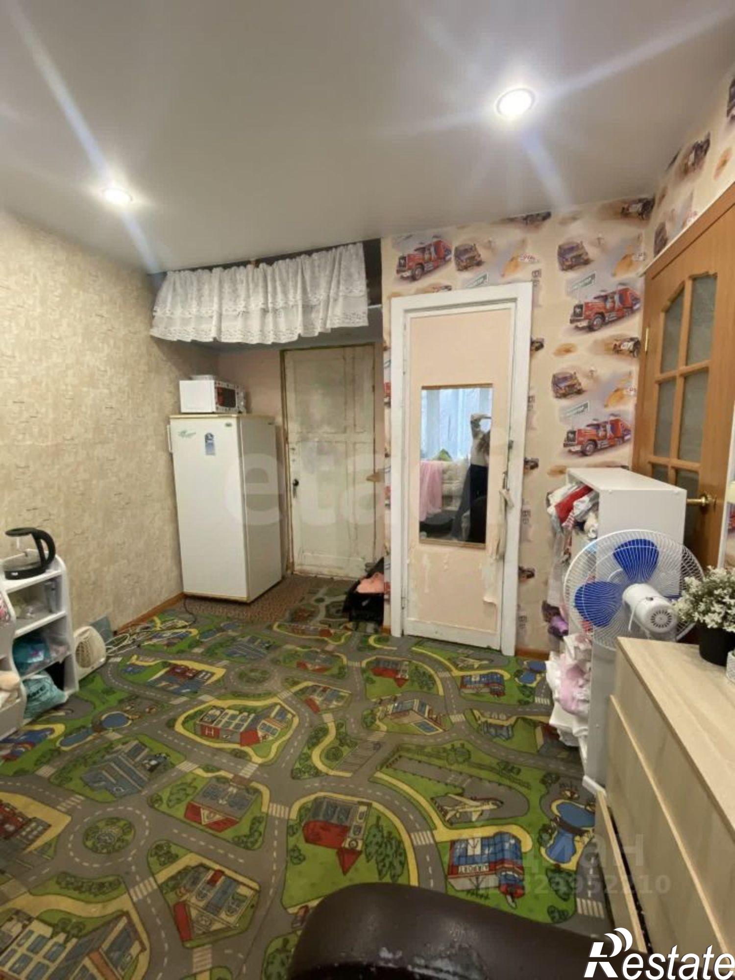 Купить комнату за 870 000 рублей на ул Металлургов, 46а