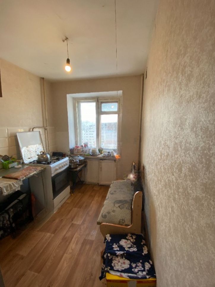 2-комн квартира Кирова ул., 32