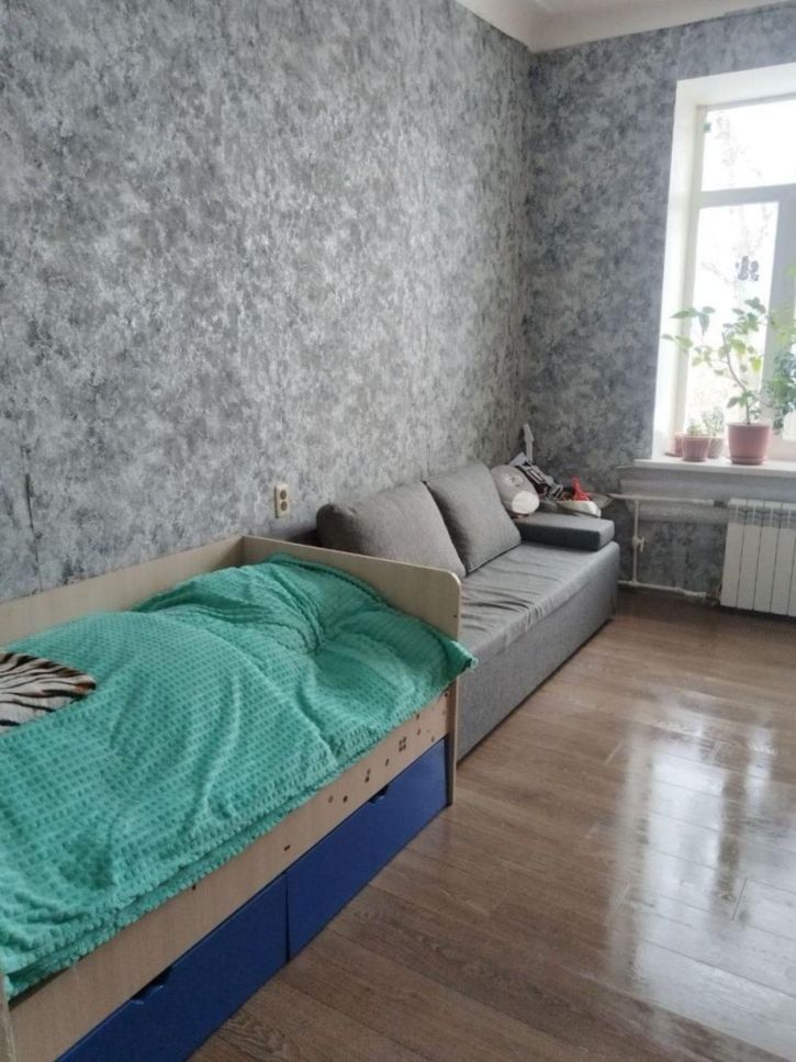 Комната Кутузова ул, 8а