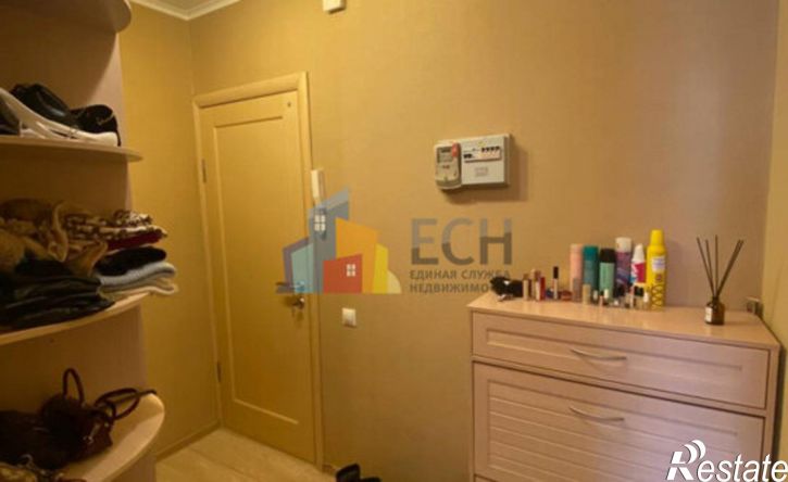 1-комн квартира Октябрьская улица, 250 к1,  д. 250 к1