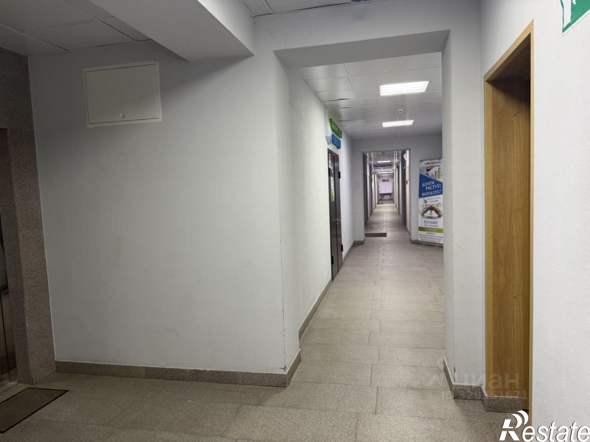 Сдать офис, помещение под офис за 28 644 рублей на площадь Победы