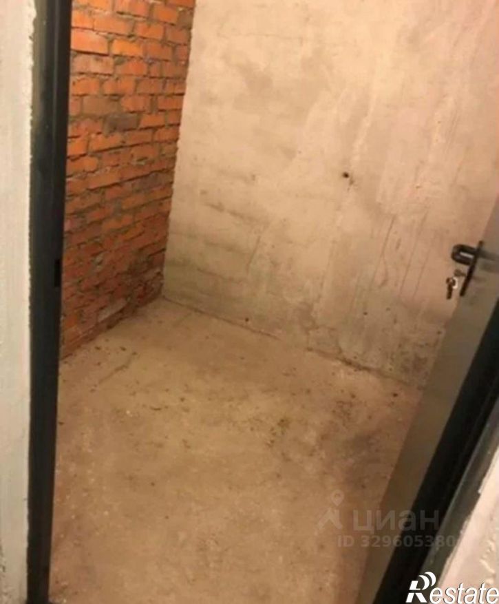 Гараж/парковка Оборонная улица, 104,  д. 104