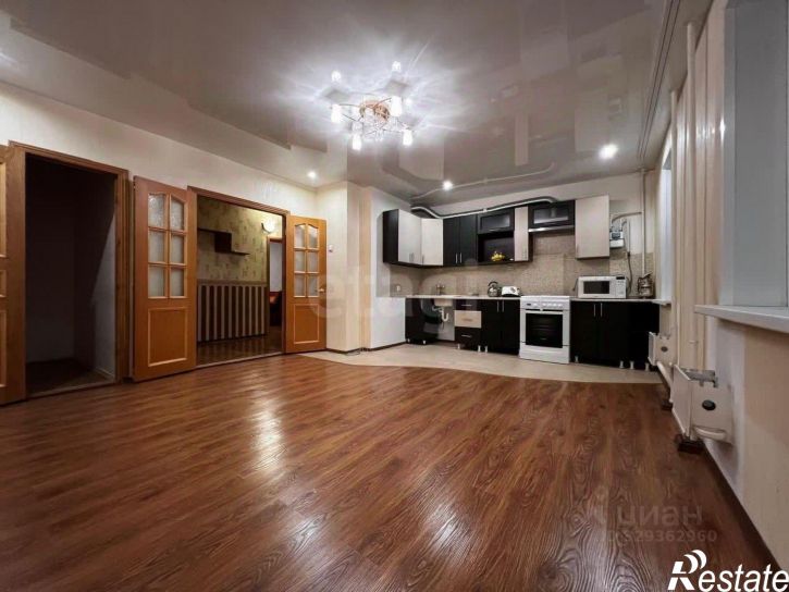 3-комн квартира улица Марата, 32,  д. 32