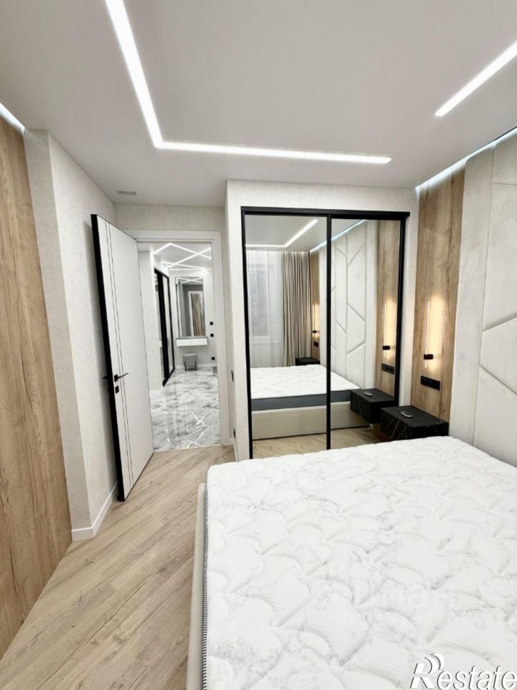 2-комн квартира Оборонная улица, 102Б,  д. 102Б