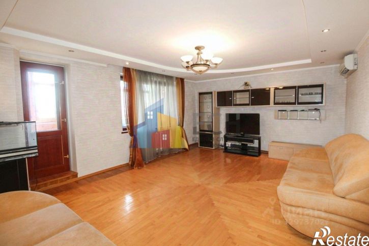 3-комн квартира улица Кирова, 17,  д. 17