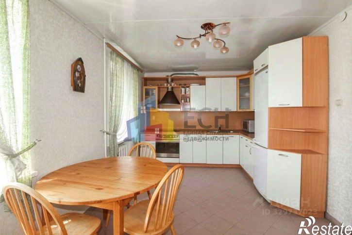 3-комн квартира улица Кирова, 17,  д. 17