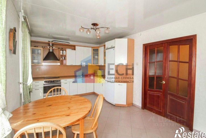 3-комн квартира улица Кирова, 17,  д. 17