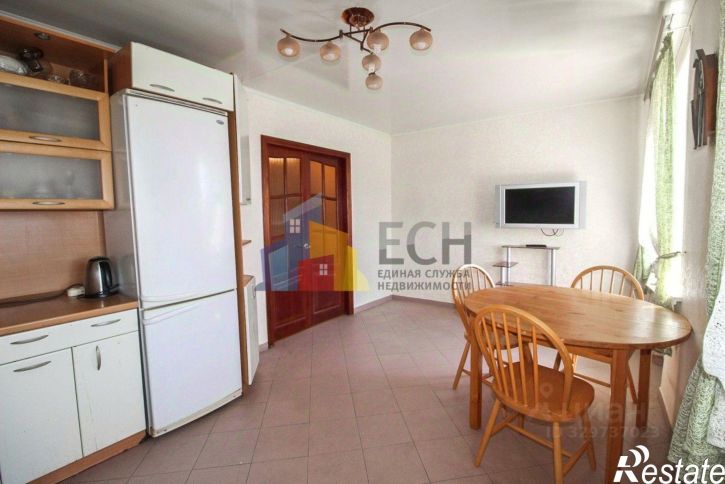 3-комн квартира улица Кирова, 17,  д. 17
