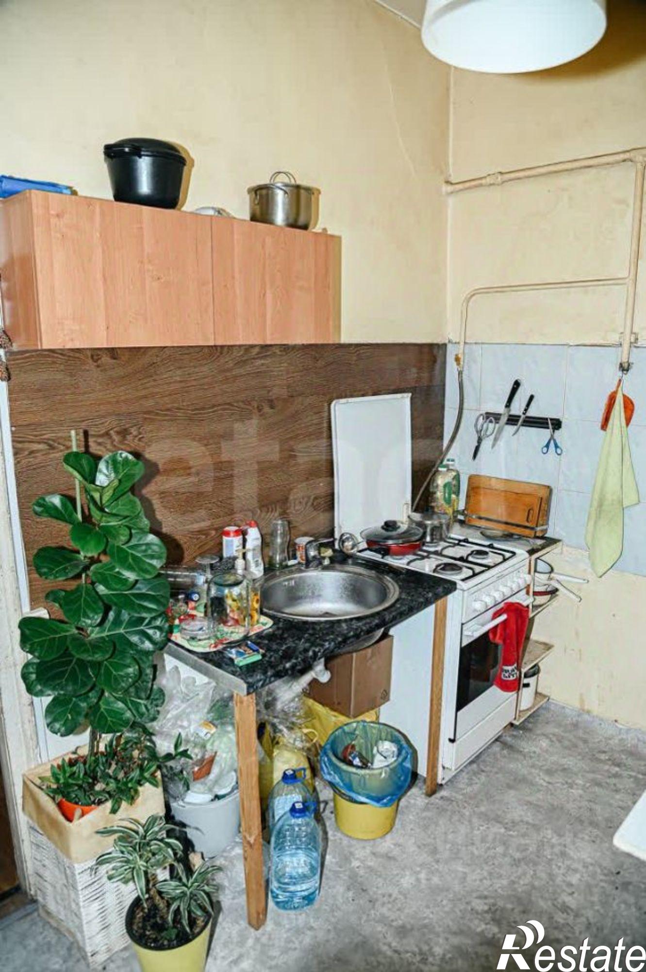 Купить комнату за 2 055 560 рублей на Бухоновский переулок, 8