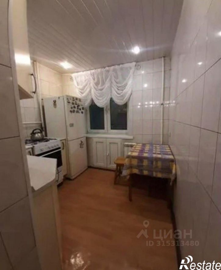 2-комн квартира ул Болотова, 61,  д. 61