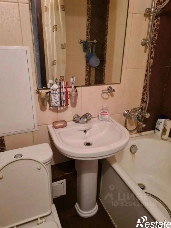 3-комн квартира улица Калинина, 6 к2,  д. 6 к2