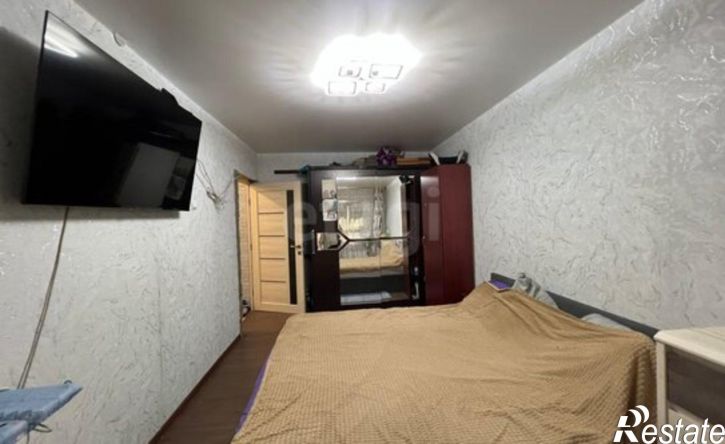 2-комн квартира улица Братьев Жабровых, 9,  д. 9