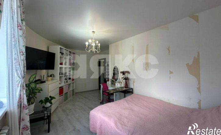 2-комн квартира улица Циолковского, 20,  д. 20