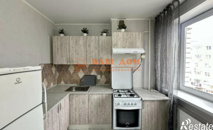 2-комн квартира улица Константина Паустовского, 13,  д. 13
