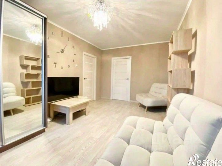 3-комн квартира ул Пряничная, 4,  д. 4