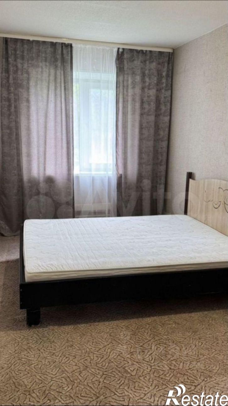 3-комн квартира улица Декабристов, 178,  д. 178