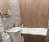 2-комн, 42кв м, этаж 1/4 улица Дронова, 7