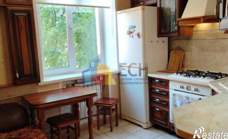3-комн квартира улица Шухова, 3,  д. 3