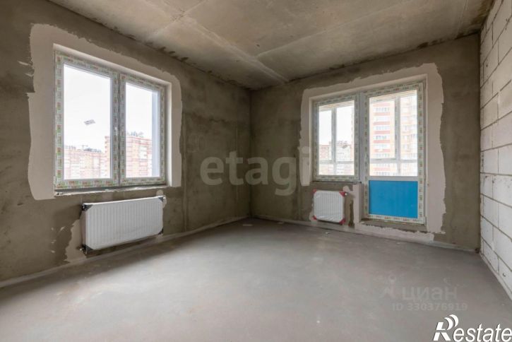 3-комн квартира улица Аркадия Шипунова, 1,  д. 1