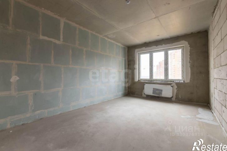 3-комн квартира улица Аркадия Шипунова, 1,  д. 1