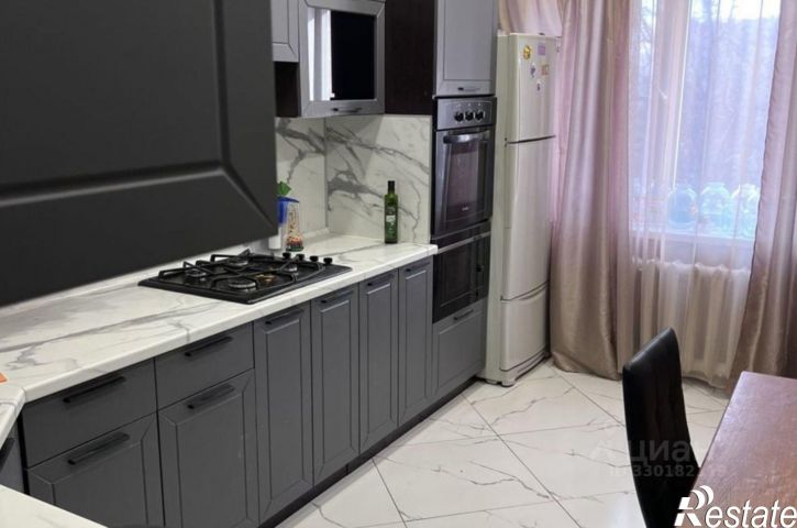 3-комн квартира улица Кутузова, 108А,  д. 108А