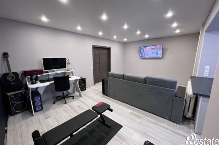 3-комн квартира улица Кутузова, 108А,  д. 108А