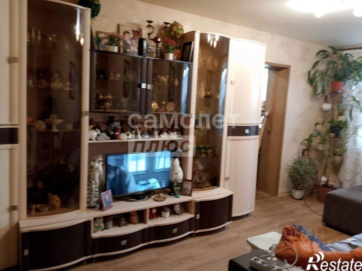 2-комн квартира Луговая улица, 15,  д. 15