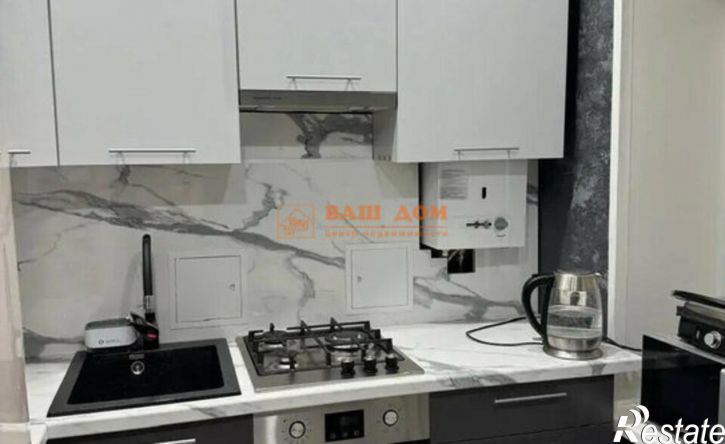 3-комн квартира улица Кутузова, 43,  д. 43