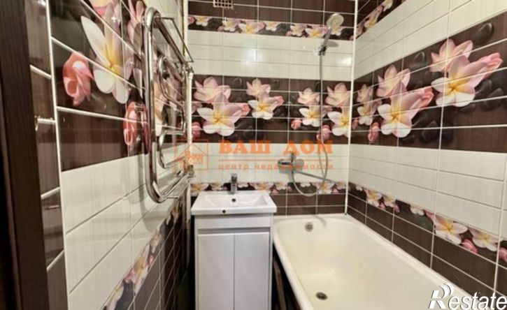 3-комн квартира улица Кутузова, 43,  д. 43