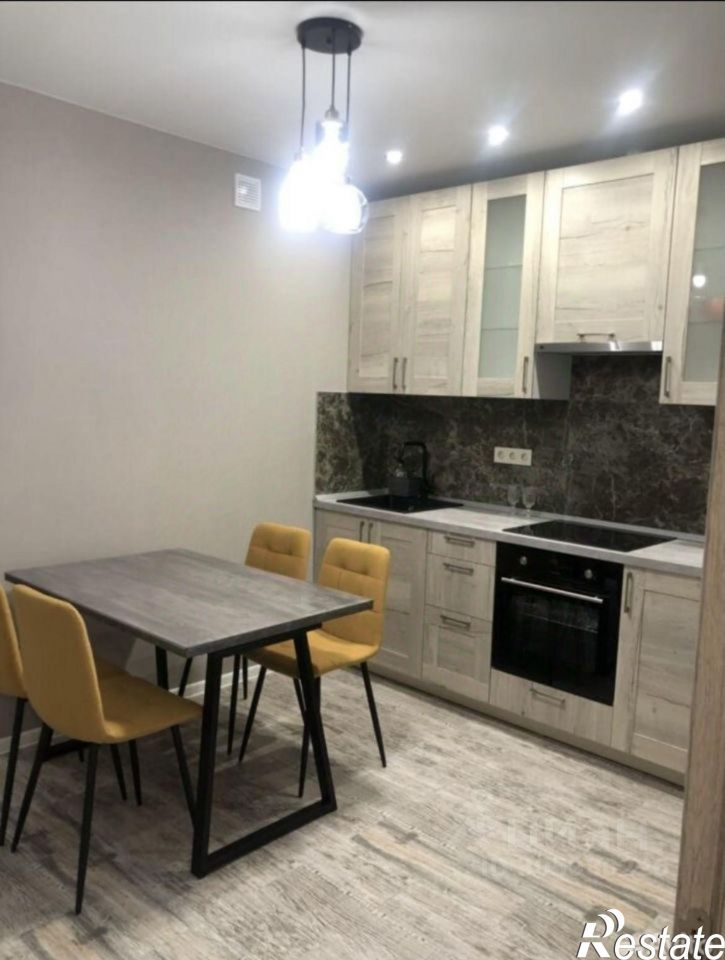2-комн квартира улица Академика Насоновой, 1В,  д. 1В