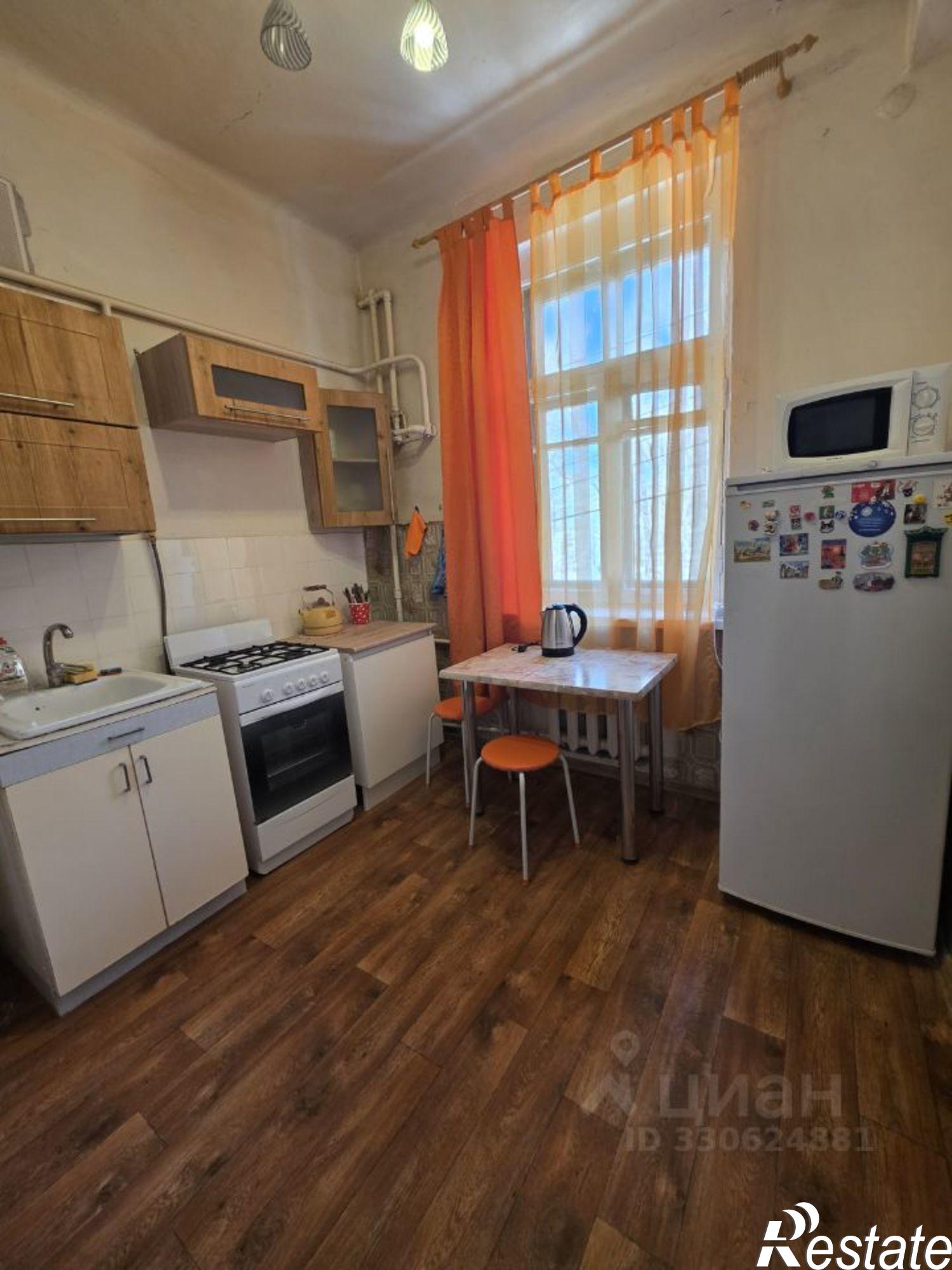 Сдать комнату за 14 000 рублей на улица Седова, 3