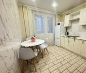 1-комн, 42кв м, этаж 12/17 улица Хворостухина, 33