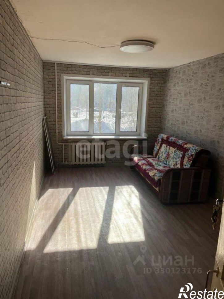 3-комн квартира улица Пузакова, 16,  д. 16