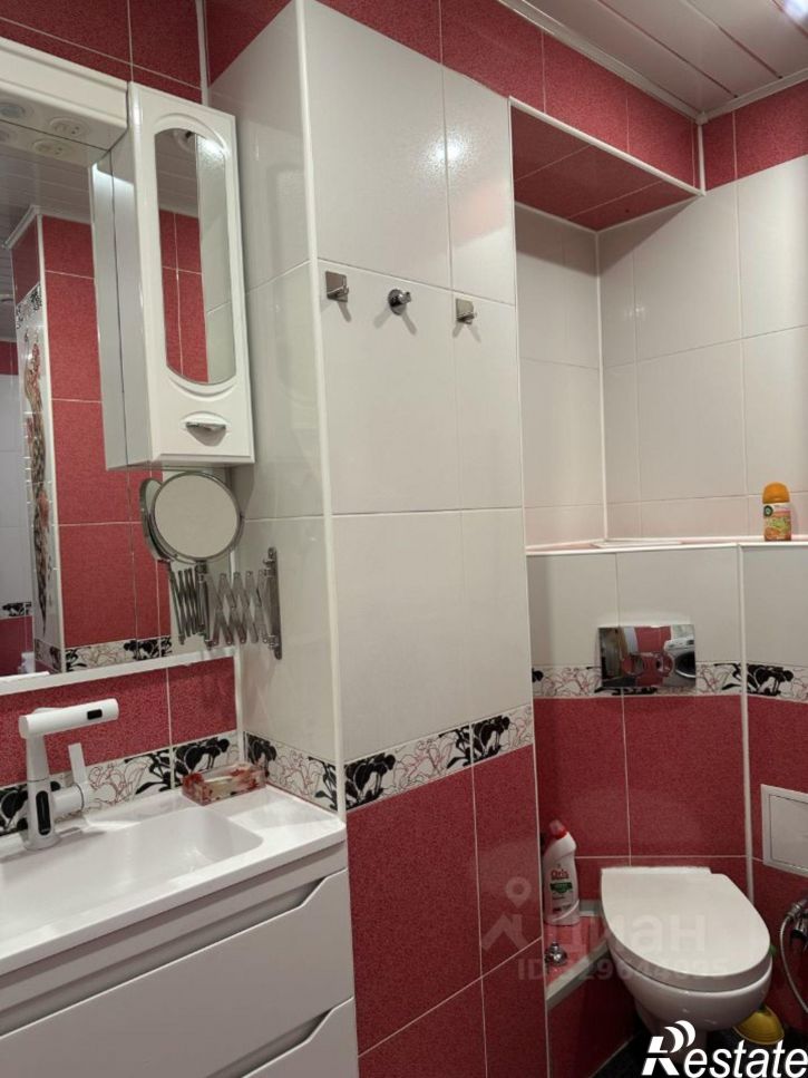 2-комн квартира улица Михеева, 23,  д. 23