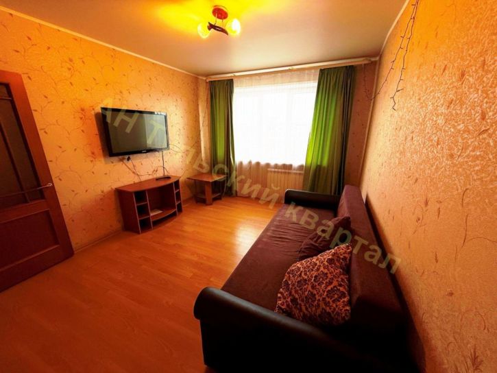 2-комн квартира М. Горького ул, 37
