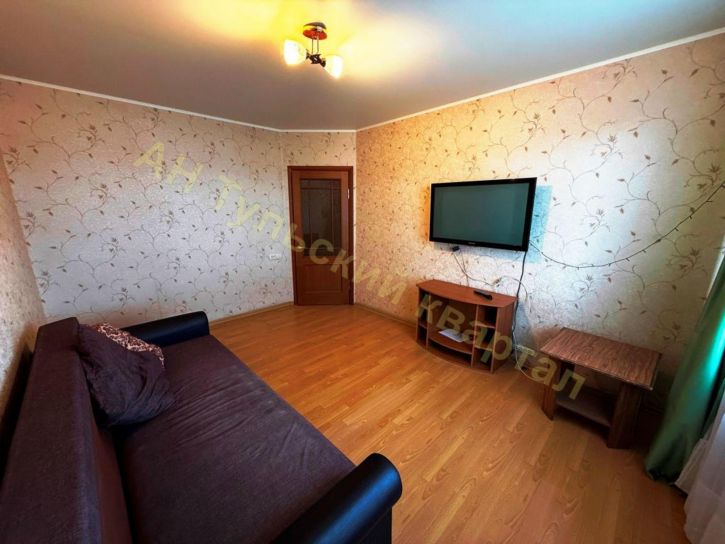 2-комн квартира М. Горького ул, 37