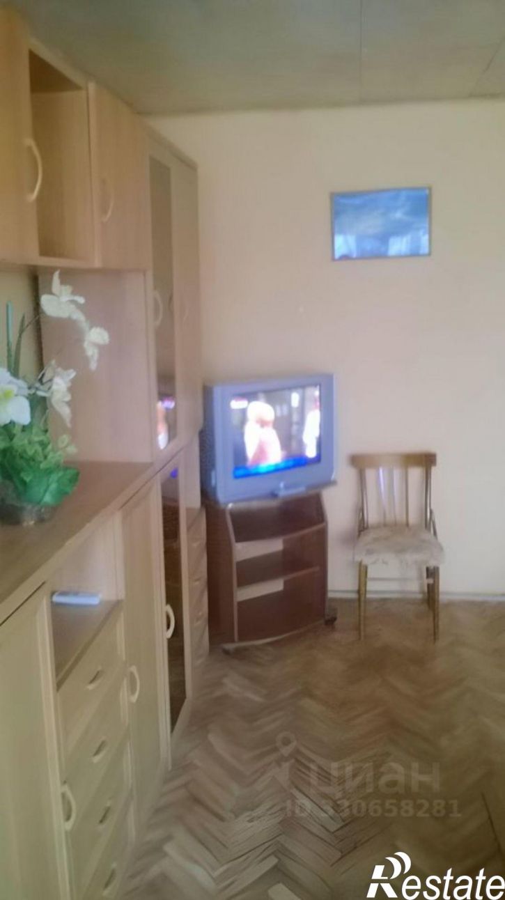 2-комн квартира улица Дмитрия Ульянова, 13,  д. 13