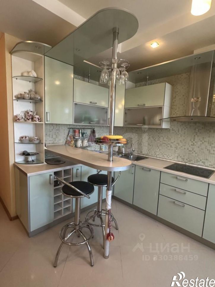 3-комн квартира Калужское шоссе, 1,  д. 1
