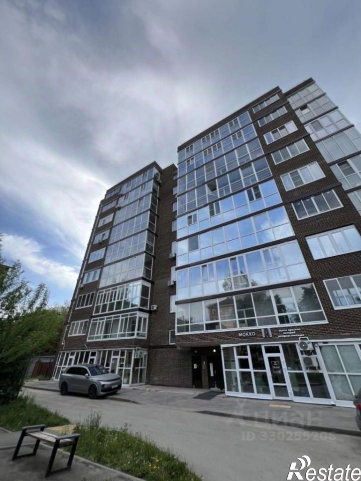6-комн квартира улица Свободы, 56А,  д. 56А
