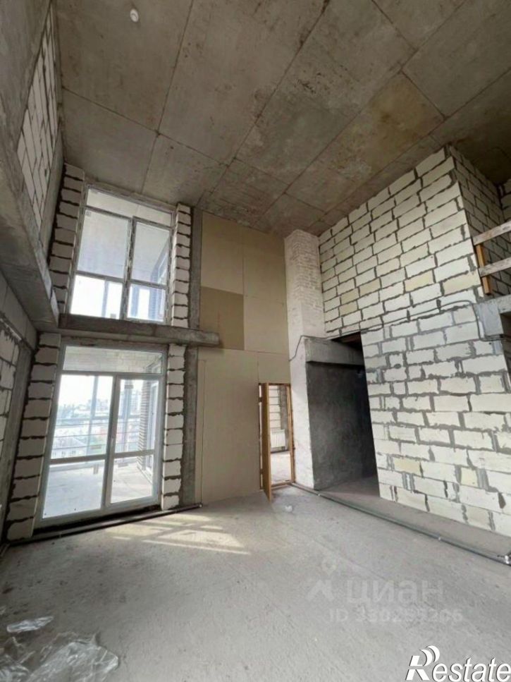 6-комн квартира улица Свободы, 56А,  д. 56А